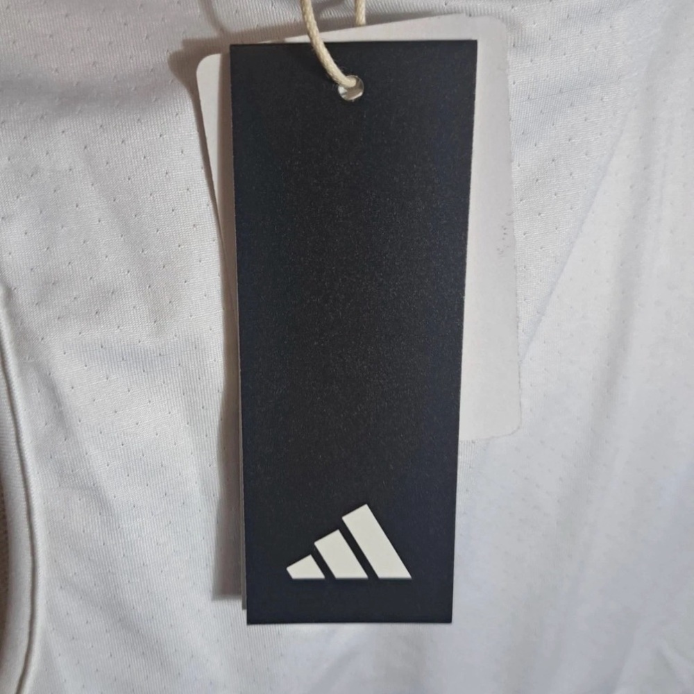 New Adidas Padded Tank Top Men’s White Compression Sports Training IM3593 - Picture 6 of 9